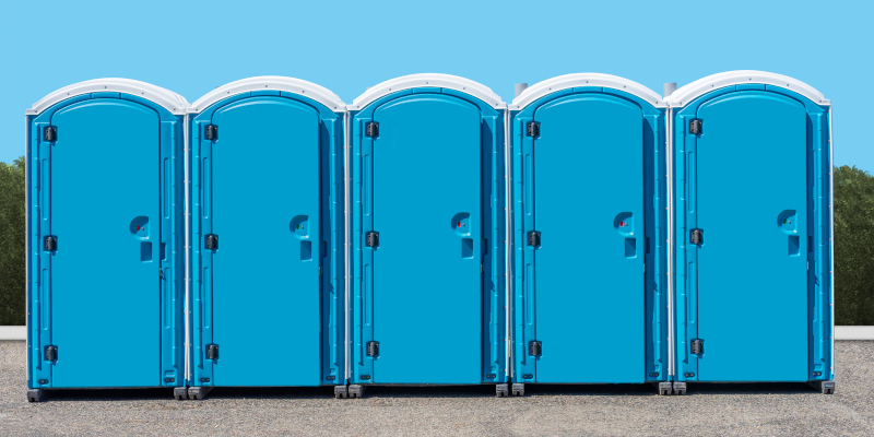 What You Need to Know About Portable Toilet Rental Services